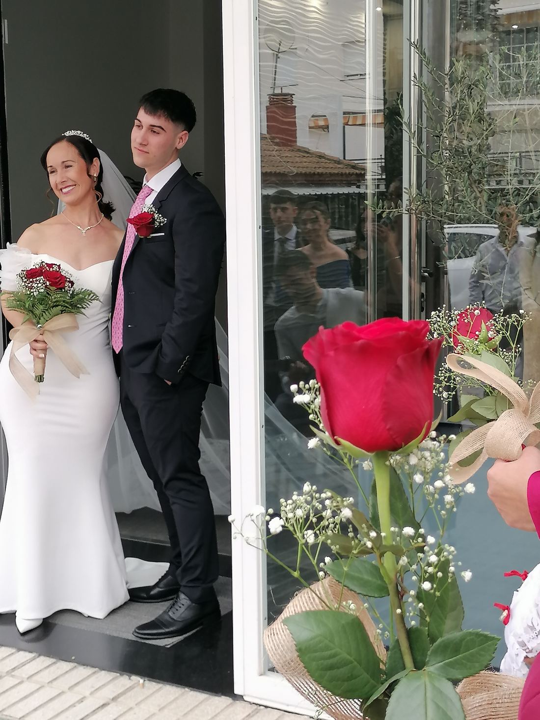 Ceremonia de boda en un templo barroco — Legado Romano