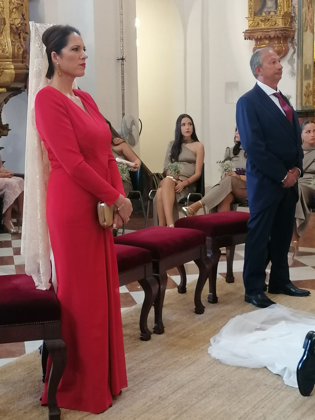 Ceremonia de boda en un templo barroco — Legado Romano